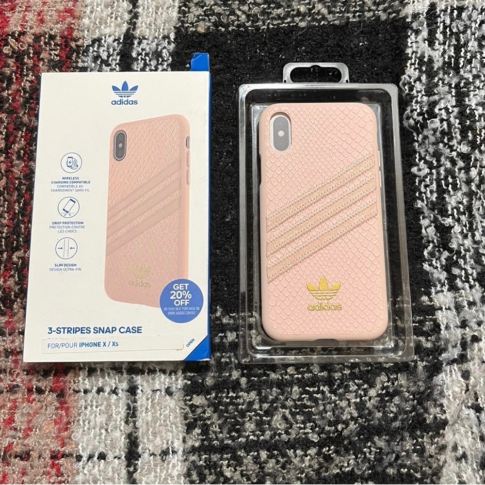 ADIDAS 3 stripes snap iPhone case - New - Picture 3 of 4